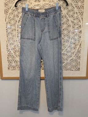 Abercrombie Kids Girls Light Wash Wide Leg Jeans Size 9/10 Trendy Denim